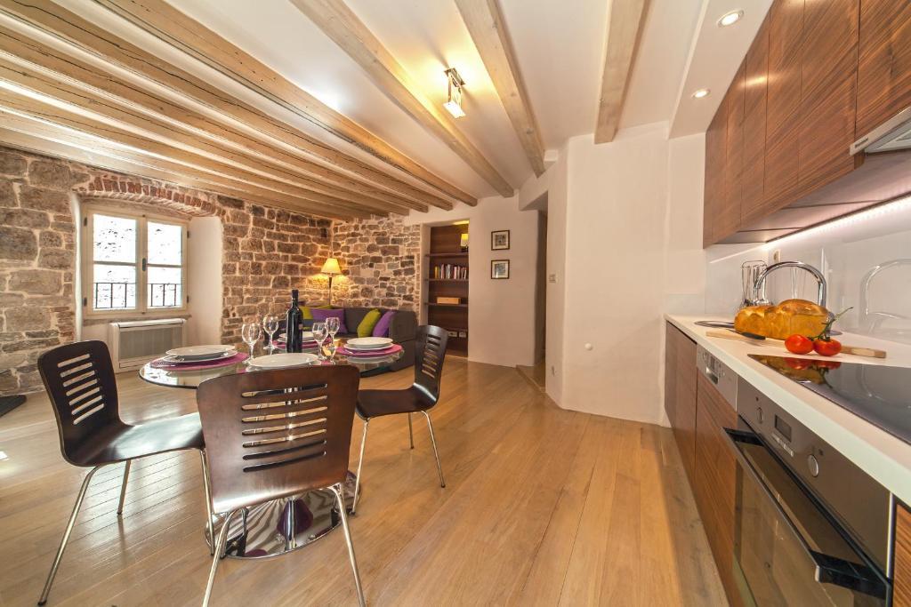 Luxury San Giovanni Apartment 1 Σπλιτ Δωμάτιο φωτογραφία