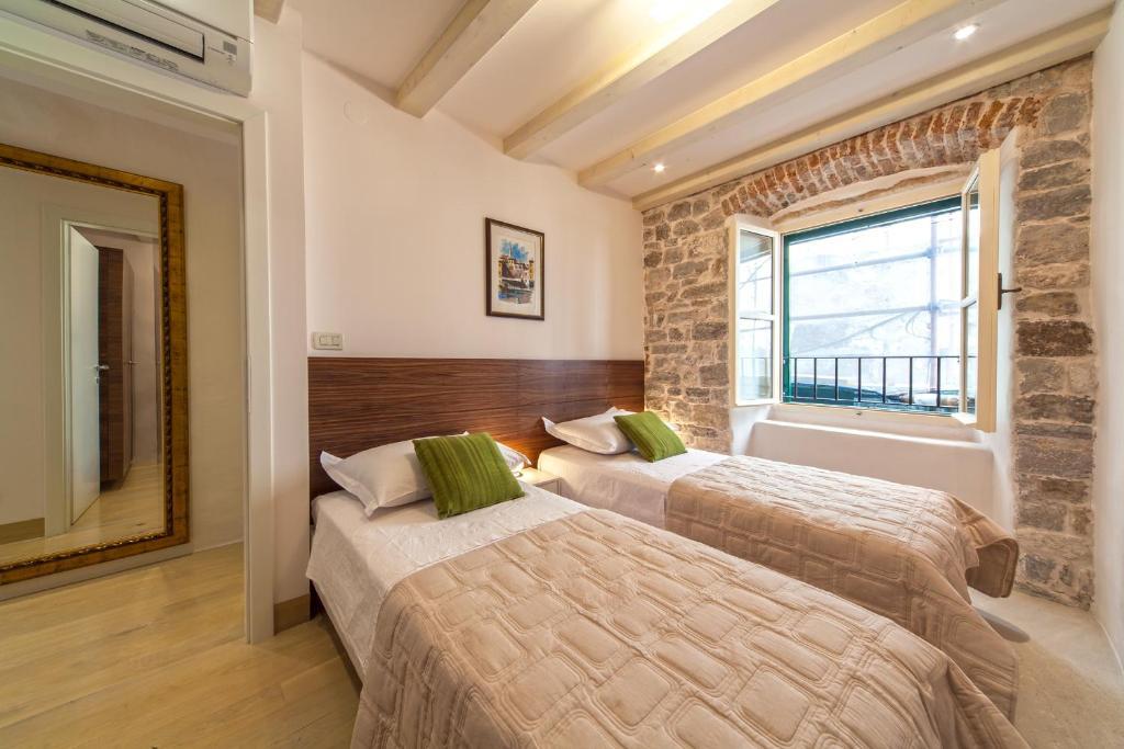 Luxury San Giovanni Apartment 1 Σπλιτ Δωμάτιο φωτογραφία